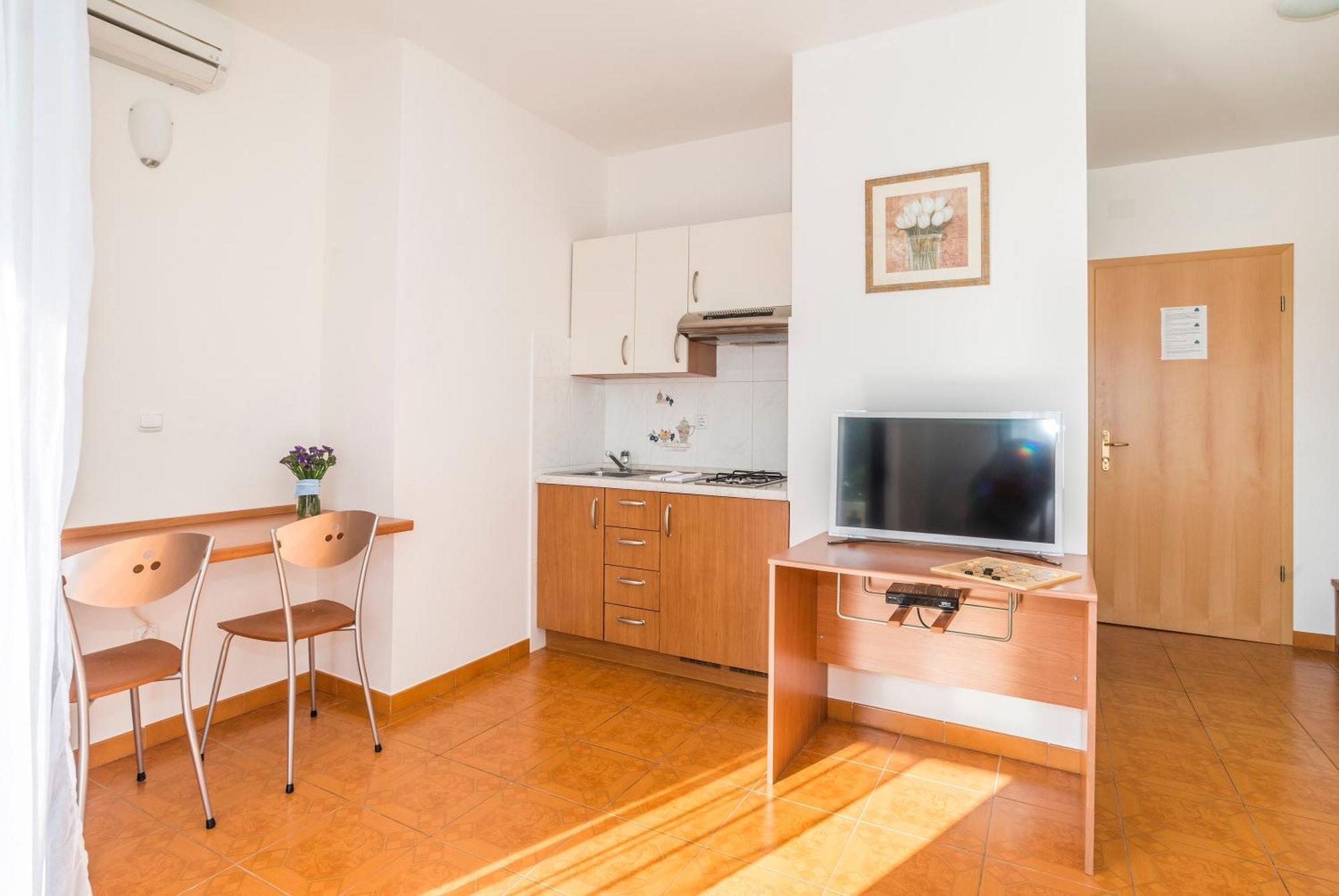 Apartments Vienna Замбратия Экстерьер фото